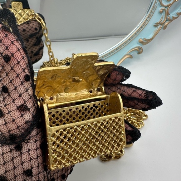 Anthropologie Gold Chain Belt - Picture 14 of 16